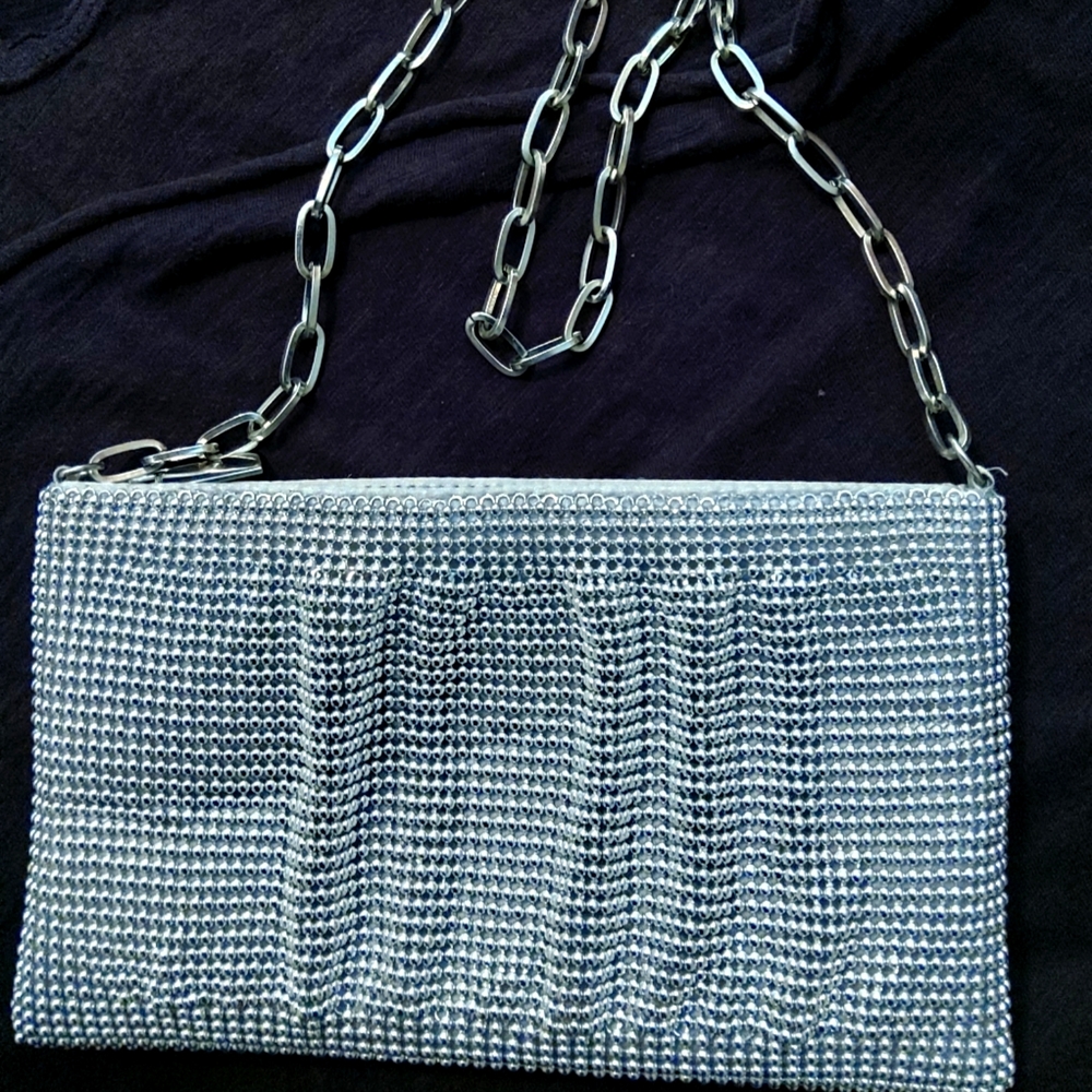 La Regale Silvertone beaded evening bag